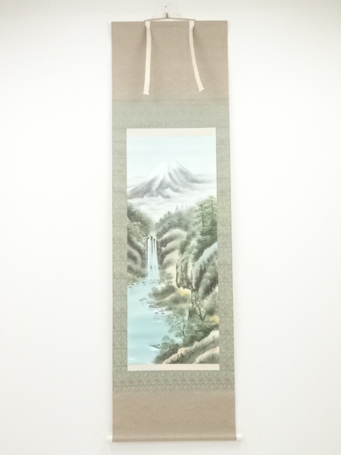 紫雲筆　彩色山水　肉筆絹本掛軸